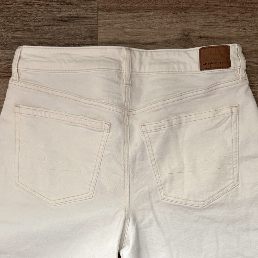 American Eagle Outfitters Cream Flare Women’s Jeans - Picture 5 of 5
